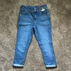 No Boundaries Corset denim capris